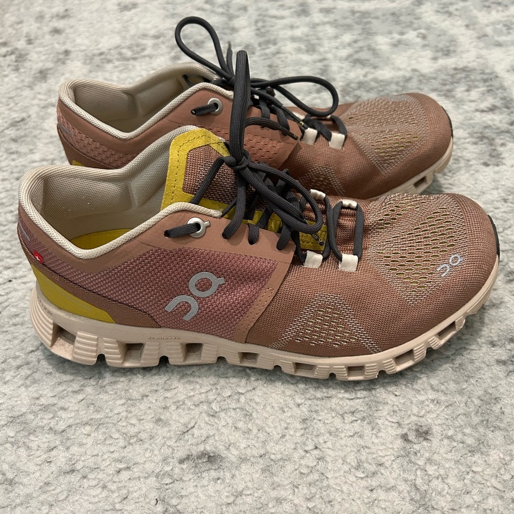 On Cloud running shoes